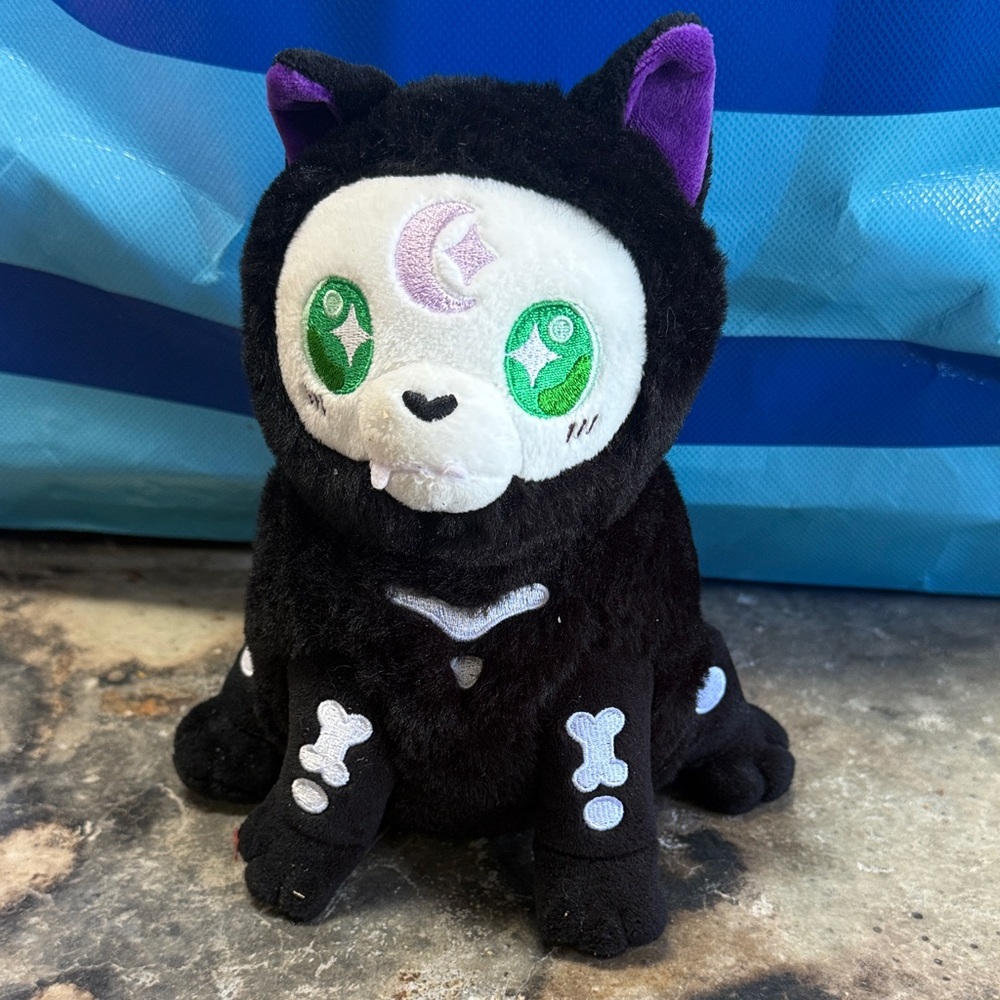 Squishable - Witchy Skeleton Cat Snackers Plush - Spirit Halloween Exclusive